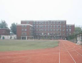 河东区华英中学