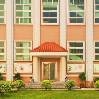 学校--金堡中学