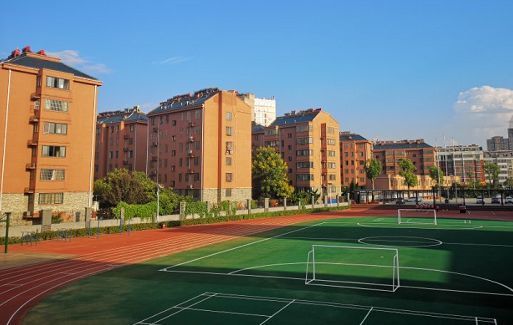 全区前十名该校占5人 裕安中学再创佳绩