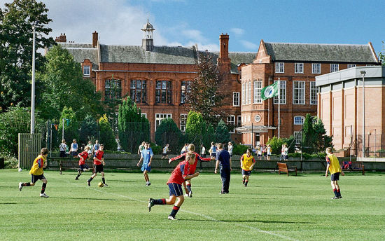 英国最佳10所寄宿中学:以运动项目见长_新浪教育_新浪网