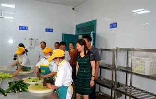 苍溪中学 筑牢校园食品安全防线，守护学生健康成长