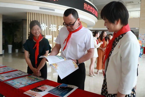 深切关爱，情满六一——九堡街道领导莅临杭师大东城中学、东城第二实验学校走访慰问